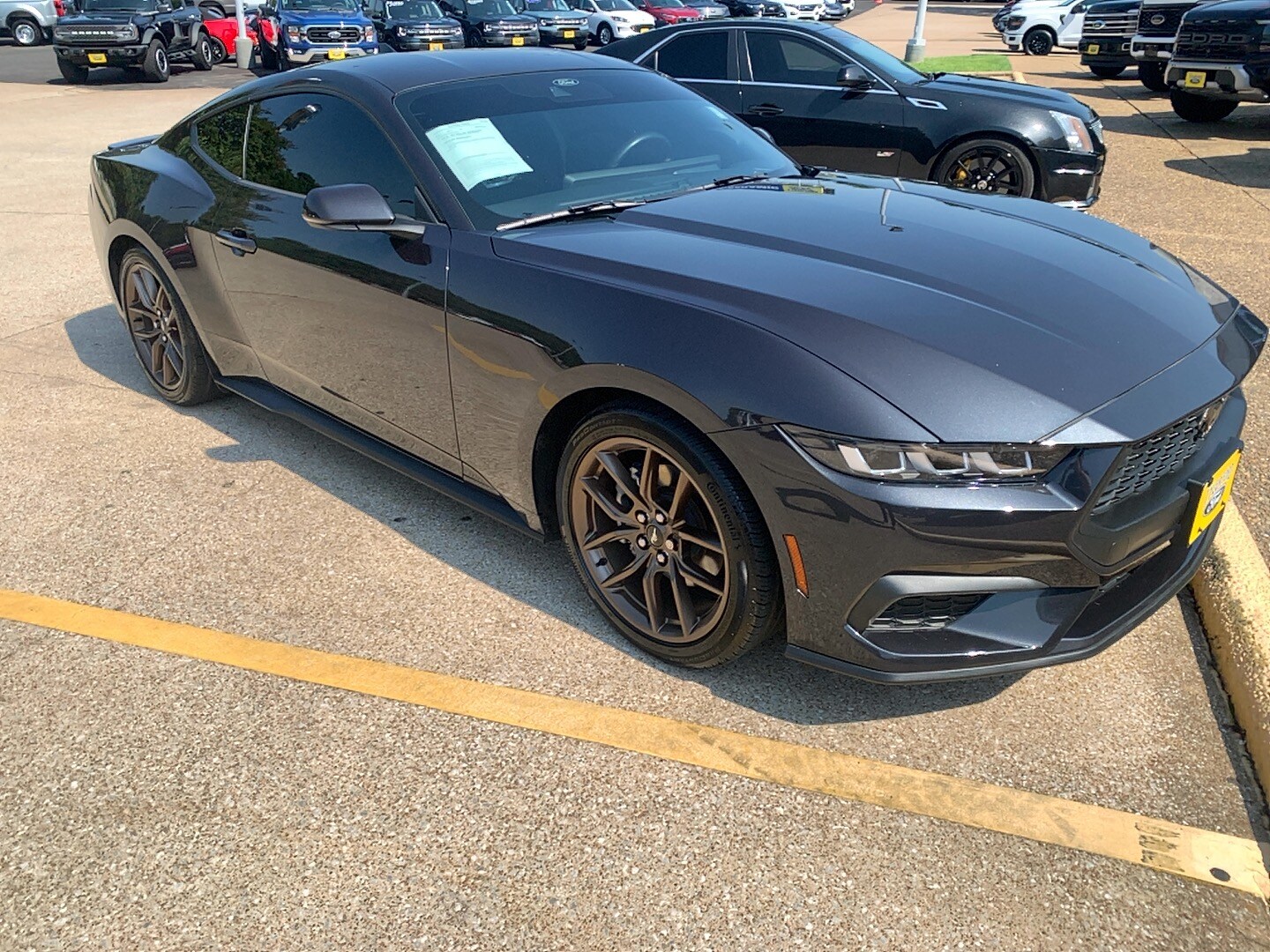 2024 Ford Mustang photo 2