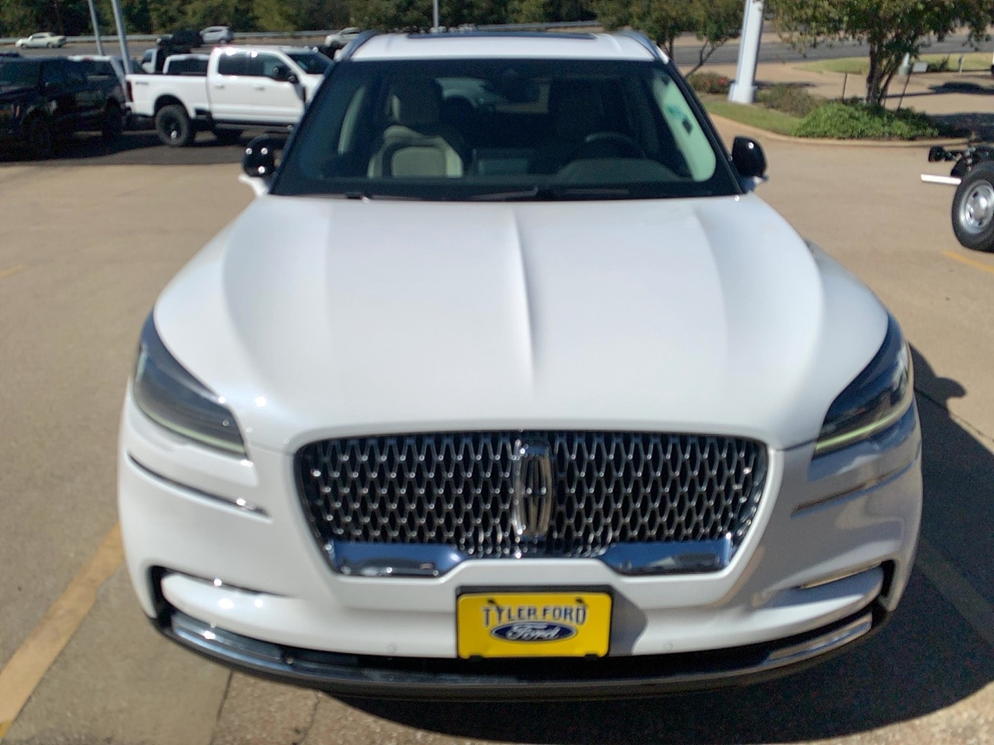 2023 Lincoln Aviator Reserve's photo