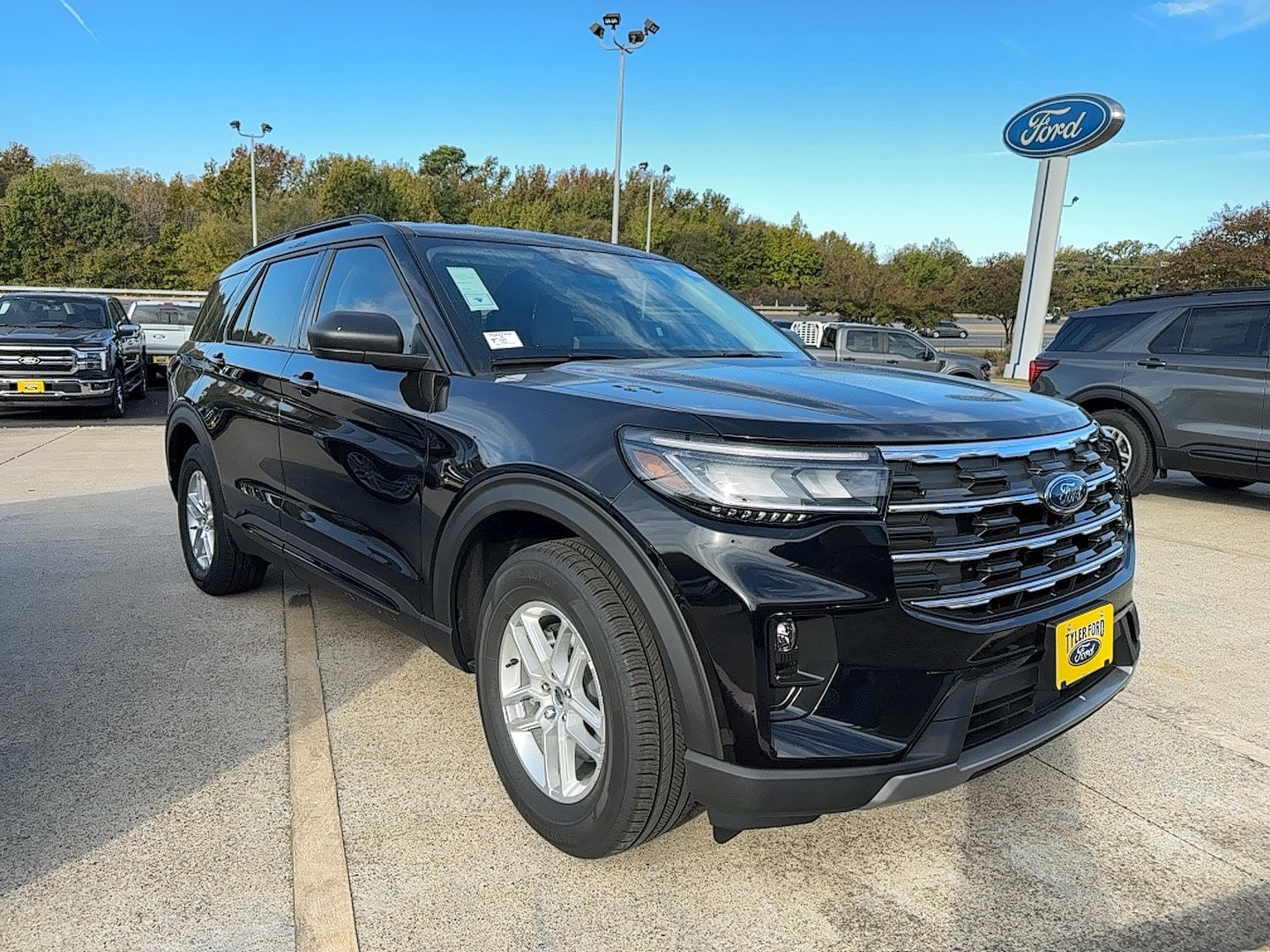 2026 Ford Explorer's photo