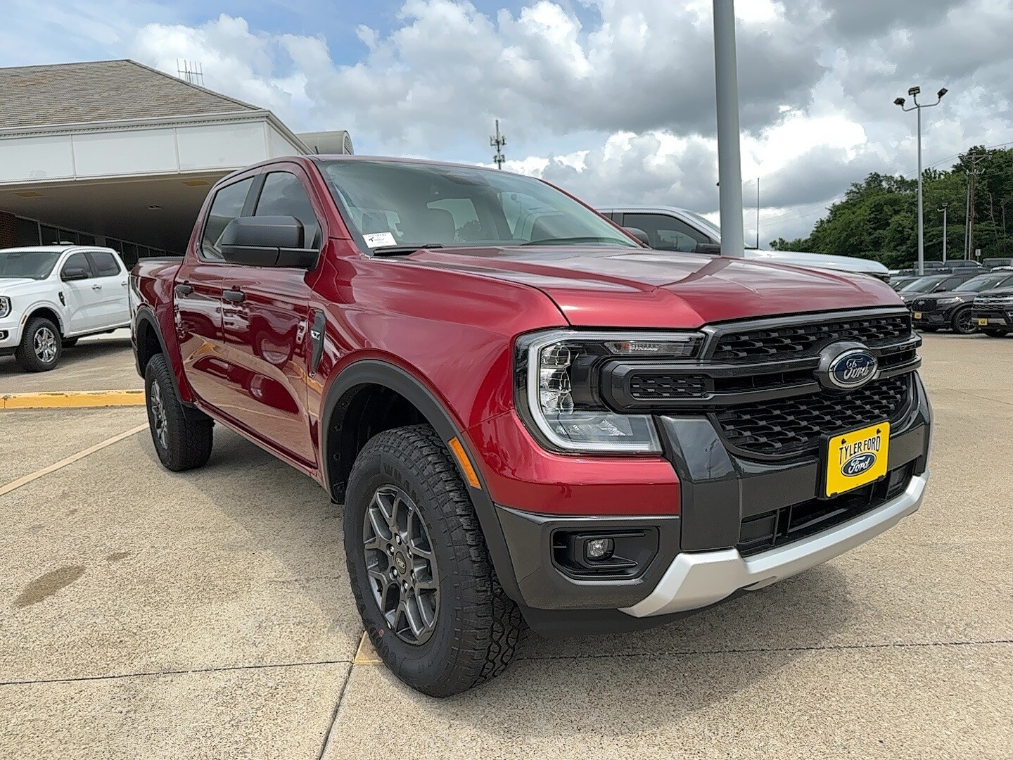 2025 Ford Ranger XLT photo 2