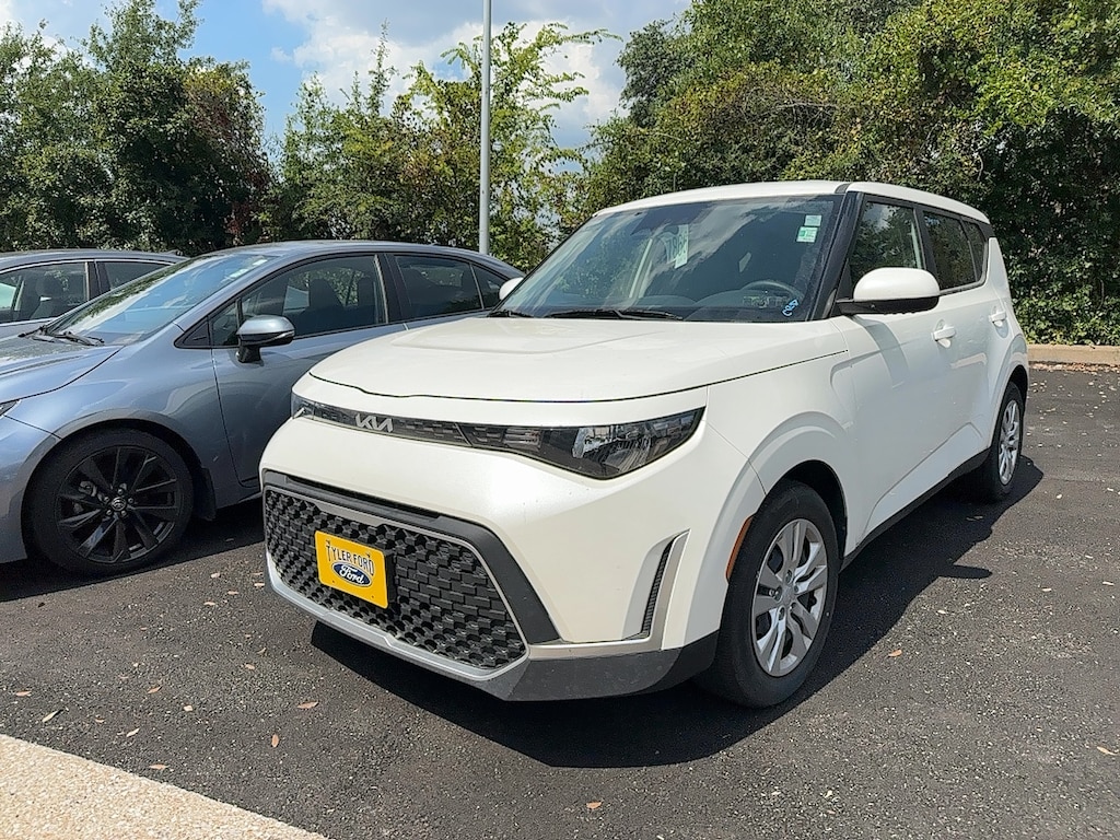 Used 2023 Kia Soul  Hatchback