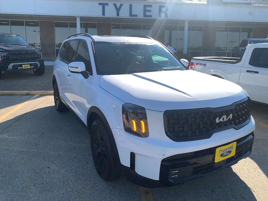 Used 2024 Kia Telluride  SUV