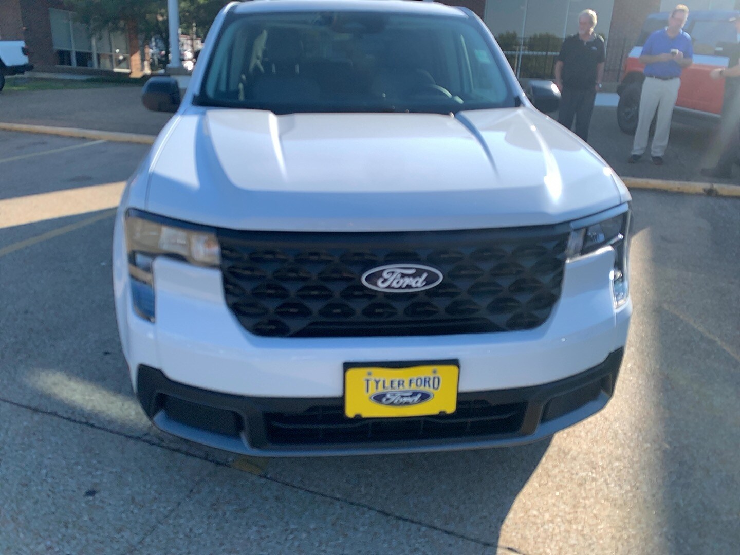 2025 Ford Maverick XLT photo 2