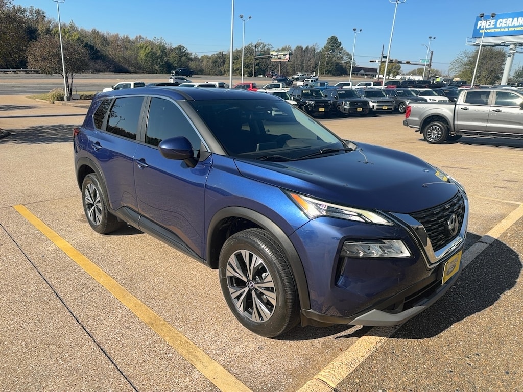 Used 2023 Nissan Rogue SV SUV