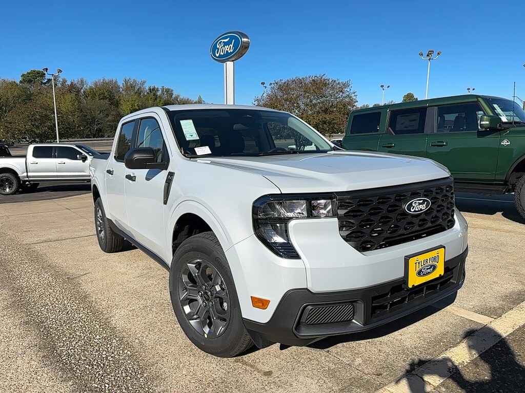 New 2025 Ford Maverick XLT TRUCK