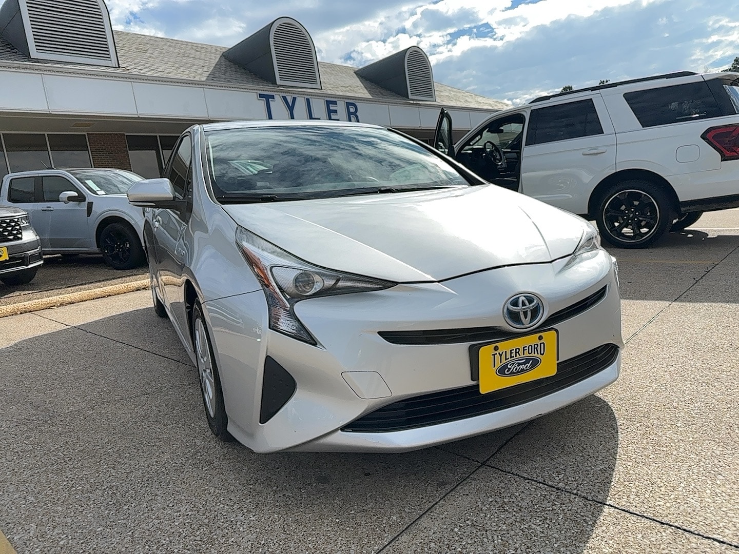 2016 Toyota Prius Two