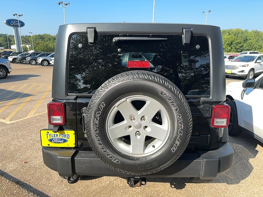 Used 2018 Jeep Wrangler JK Unlimited Sport SUV