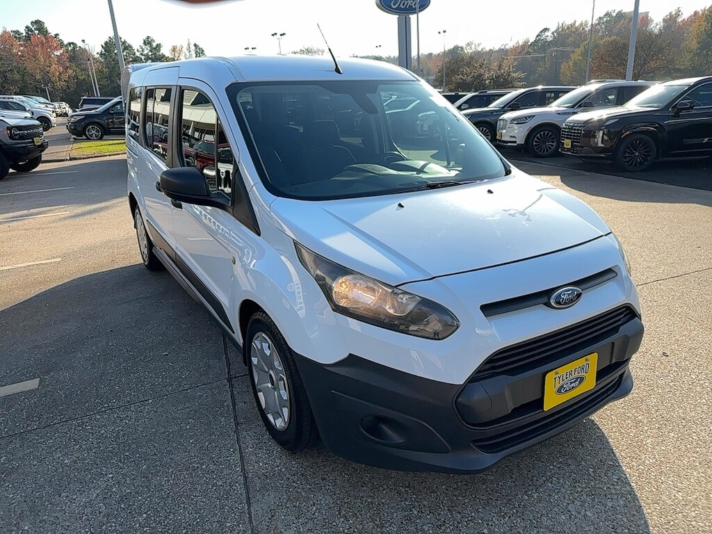 Used 2016 Ford Transit Connect XL Van