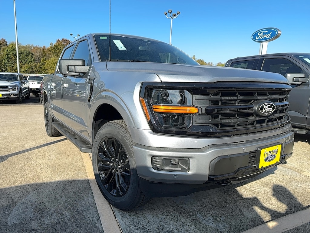 New 2025 Ford F-150 XLT TRUCK