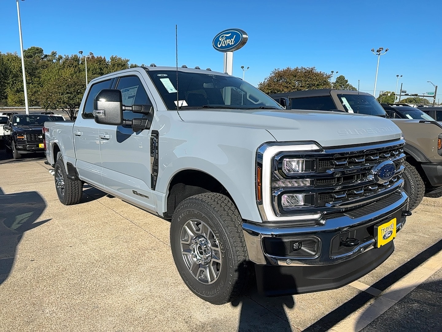 2026 Ford F-250 Super Duty Lariat's photo