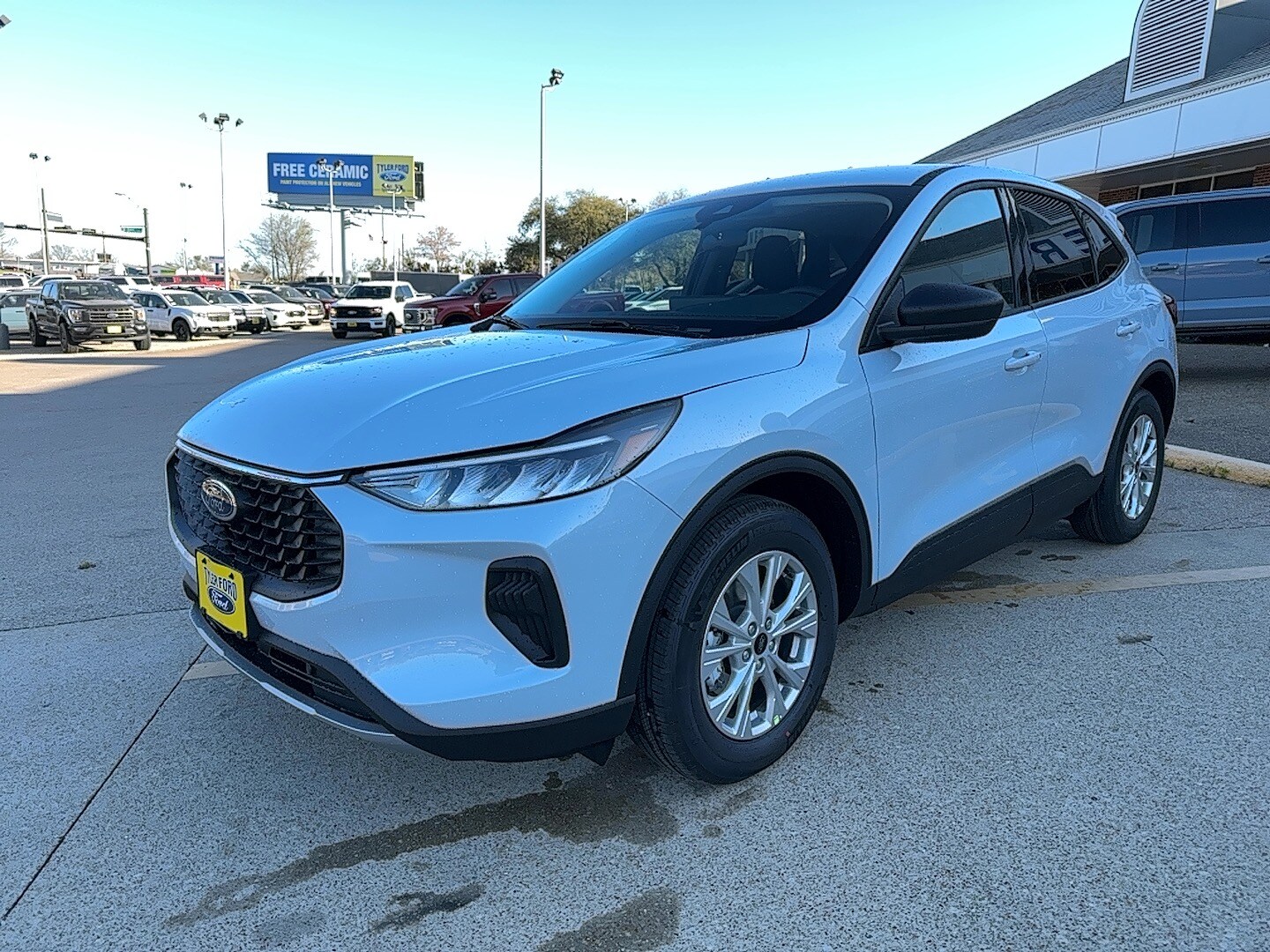 2025 Ford Escape Active photo 4