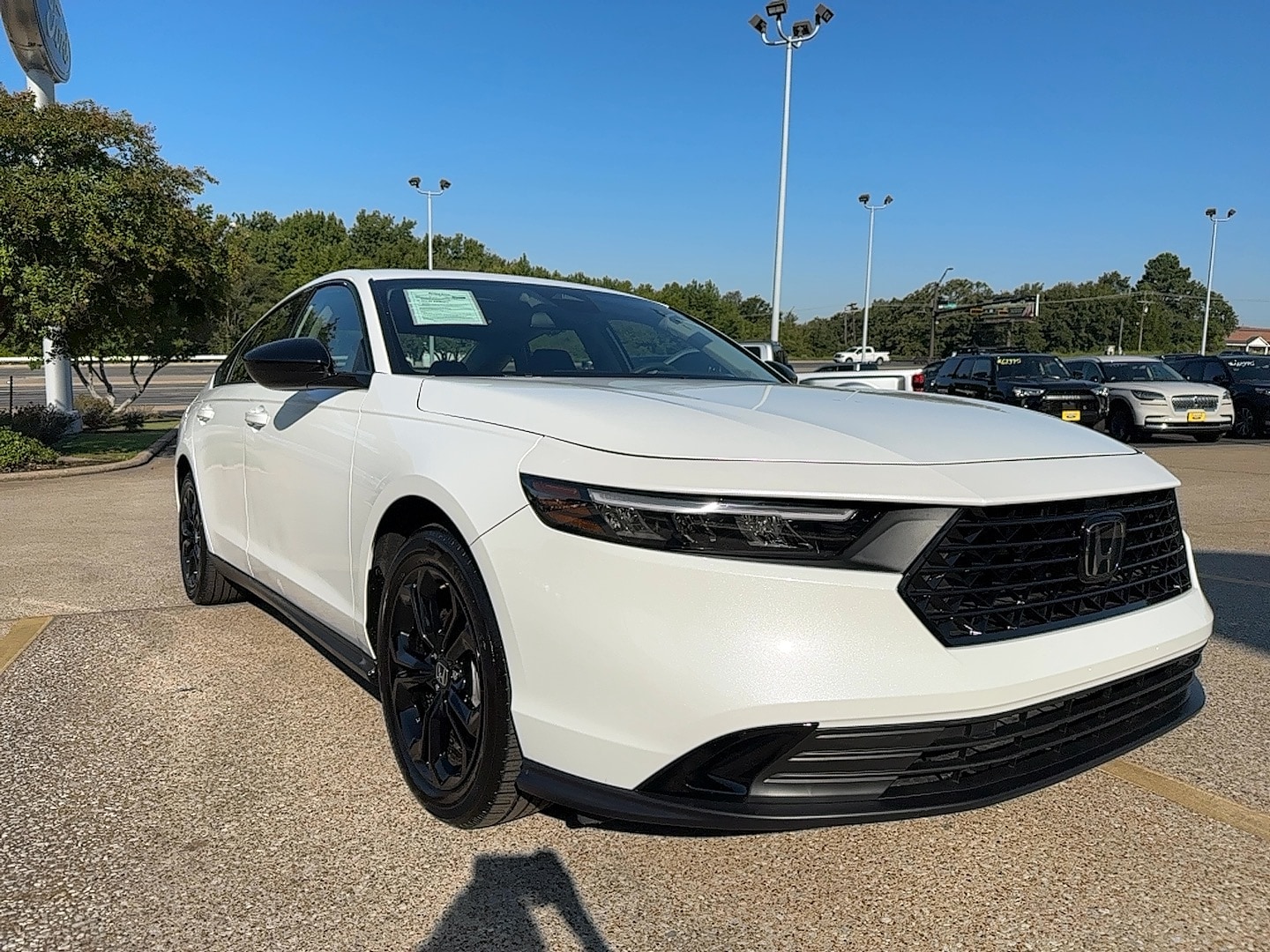 2025 Honda Accord SE's photo