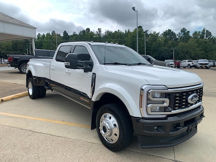 2025 Ford F-450 Crew Cab Long Bed Truck
