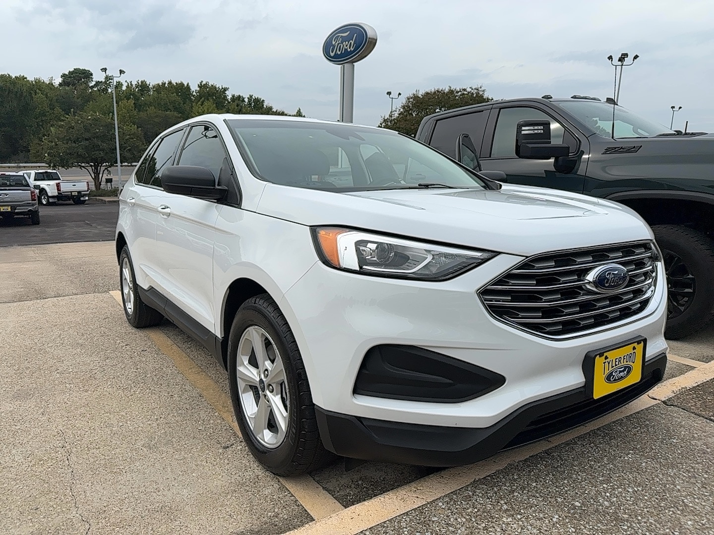 2019 Ford Edge SE