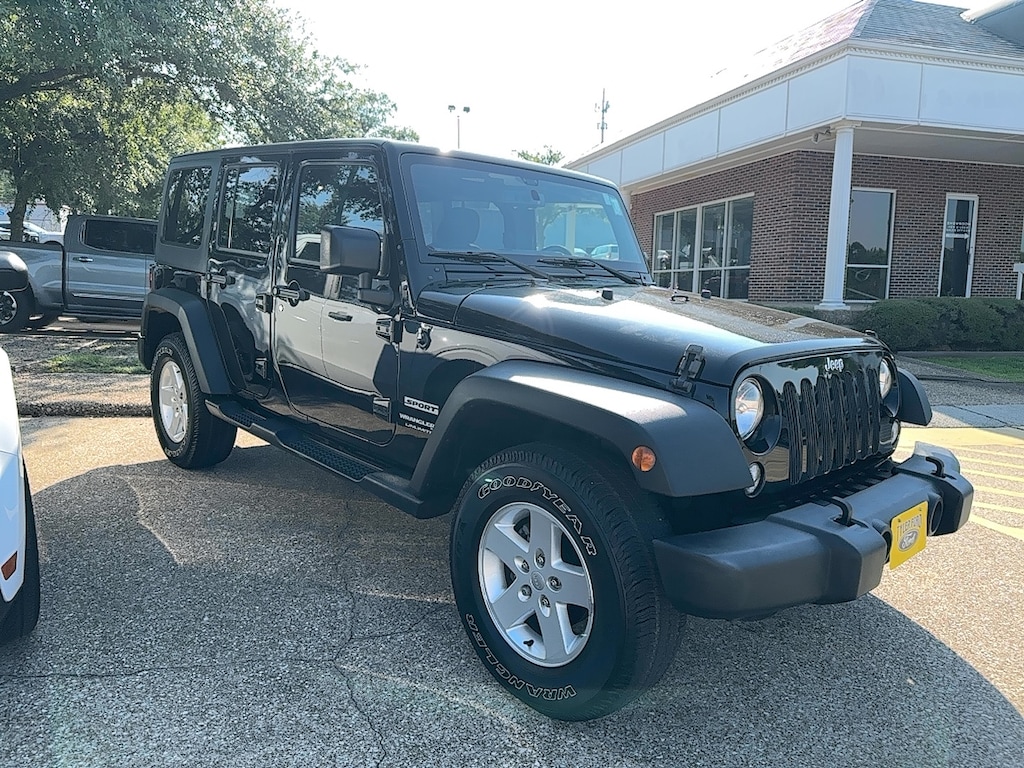 Used 2018 Jeep Wrangler JK Unlimited Sport SUV