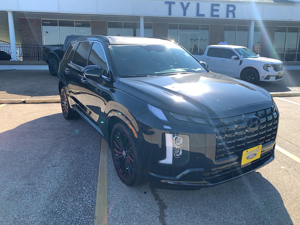 Used 2025 Hyundai Palisade Calli SUV