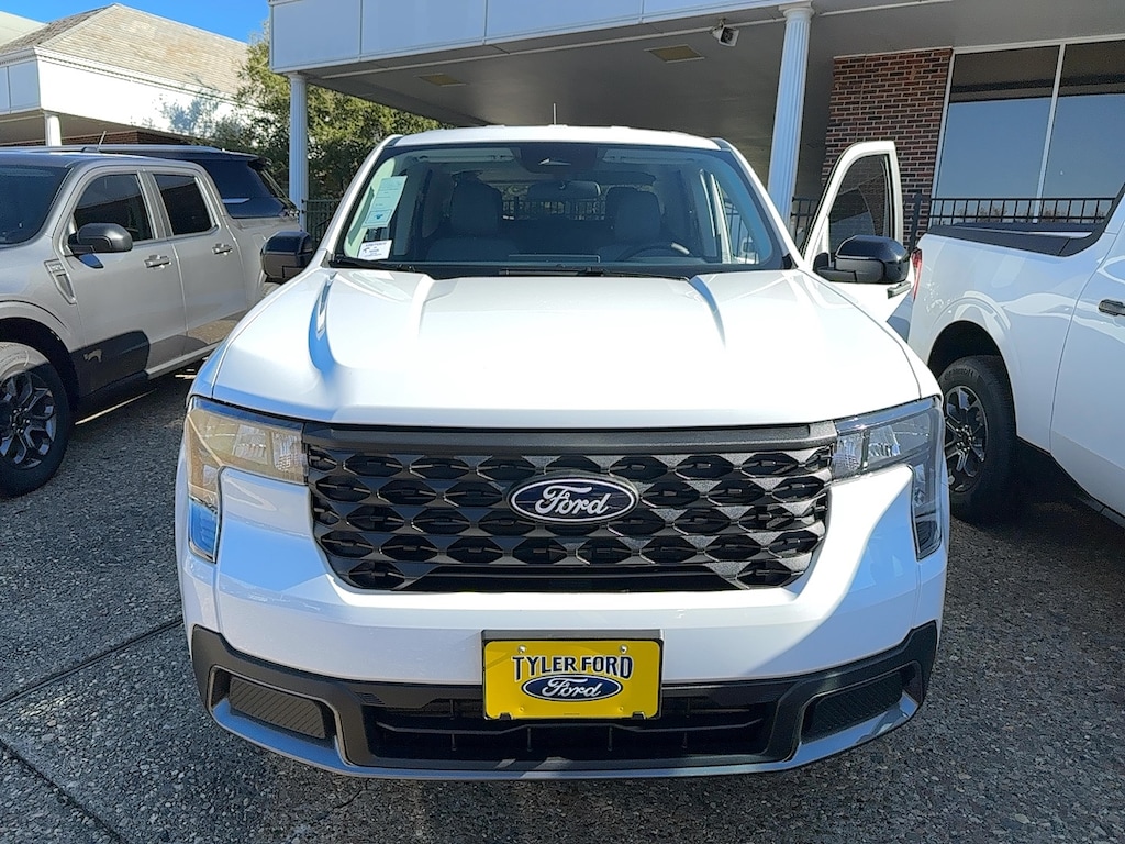 New 2025 Ford Maverick XLT TRUCK