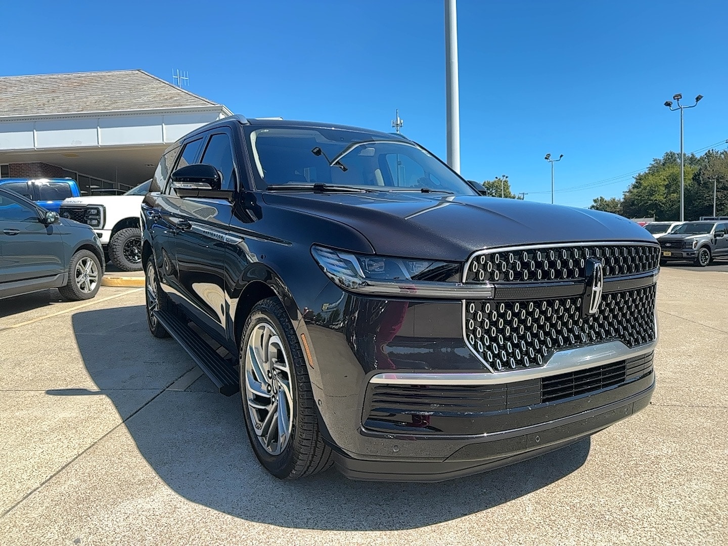 2025 Lincoln Navigator Reserve's photo