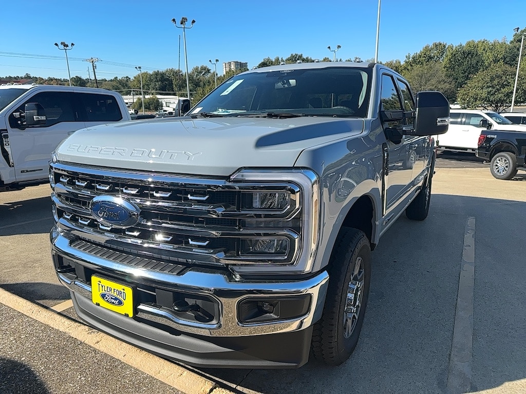 New 2026 Ford Super Duty F-250 Lariat TRUCK