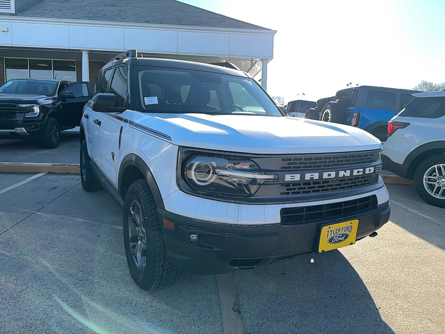 2024 Ford Bronco Sport Badlands photo 3