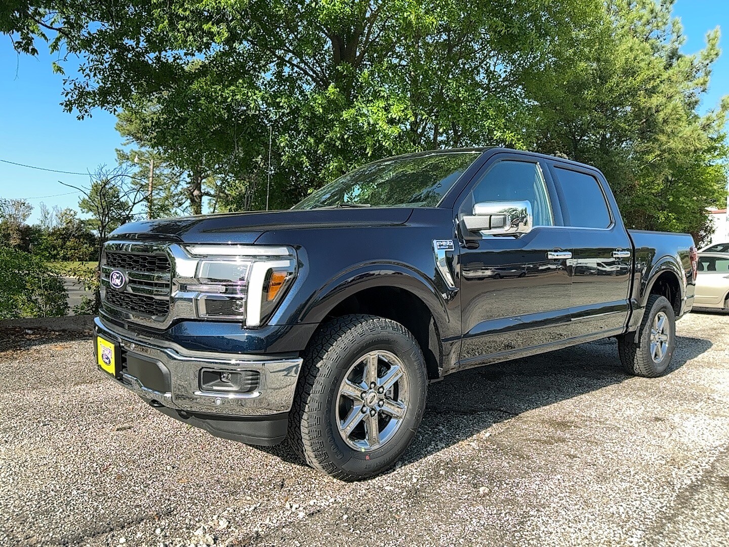 2025 Ford F-150 Lariat photo 4