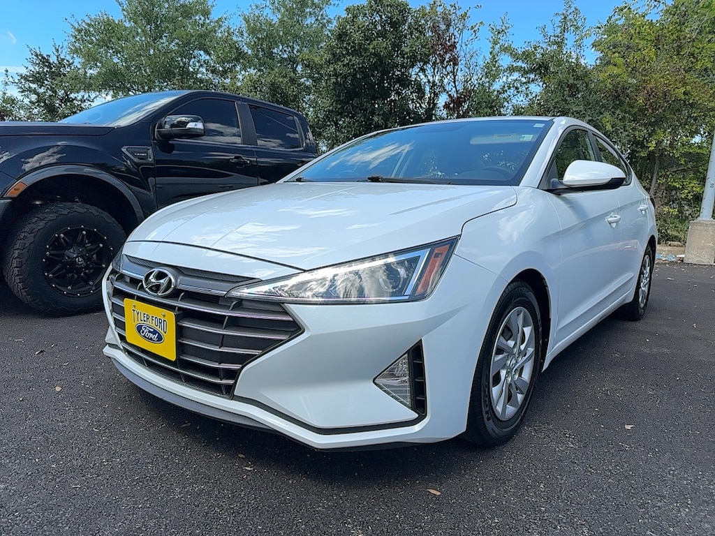 Used 2019 Hyundai Elantra SE Sedan
