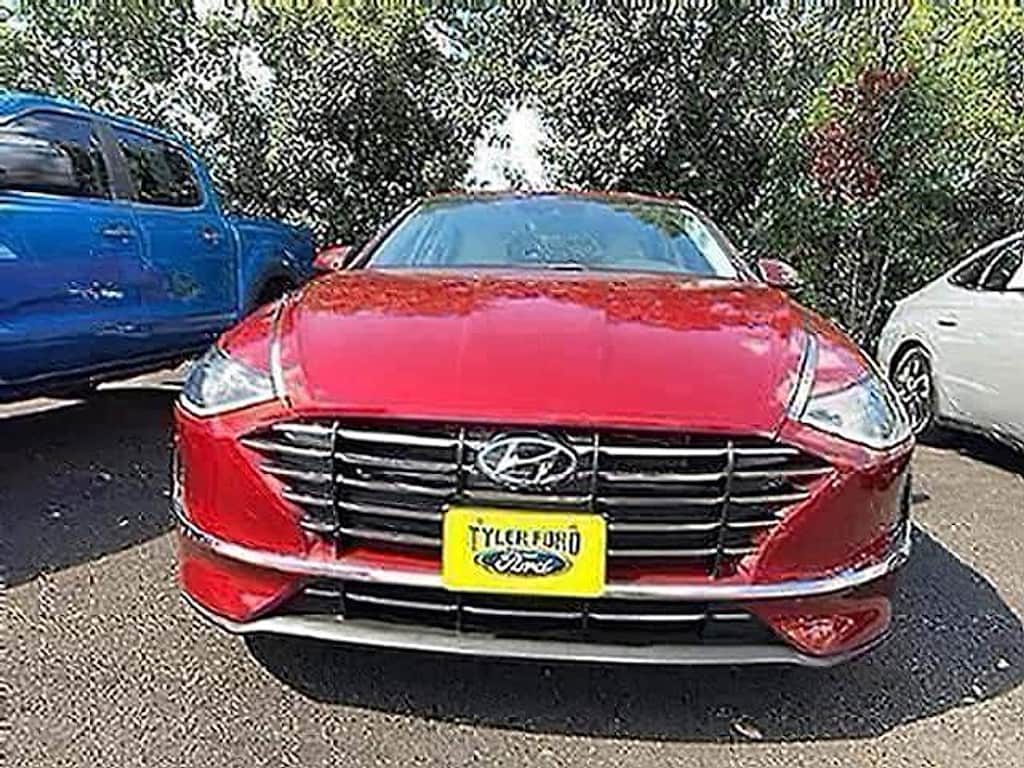 Used 2023 Hyundai Sonata SE Sedan