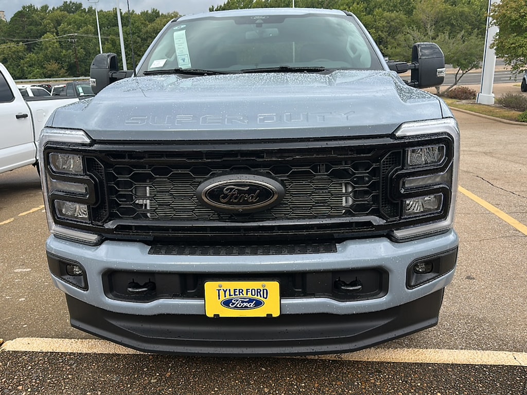 New 2026 Ford F-250 Lariat