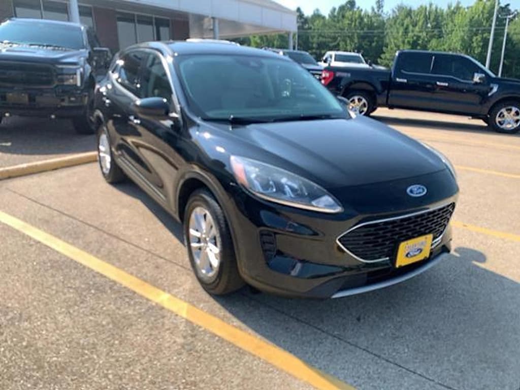 Used 2021 Ford Escape SE SUV