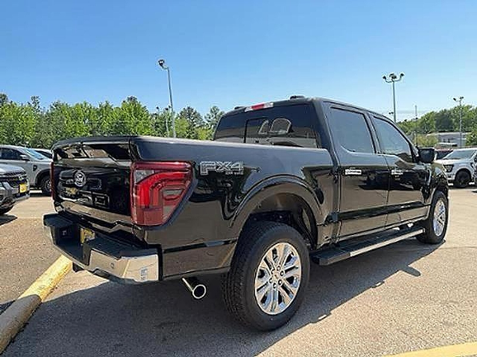 2025 Ford F-150 Lariat - Photo 7