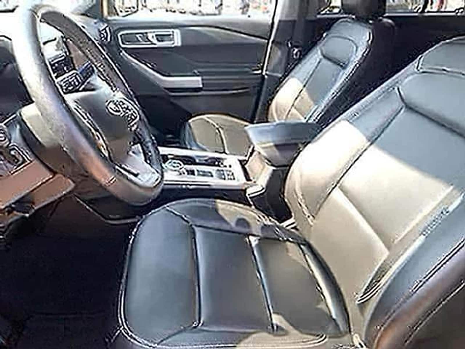 2024 Ford Explorer XLT - Photo 18