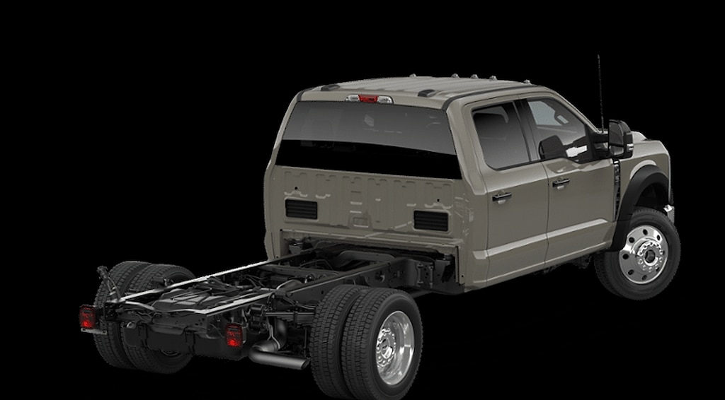 New 2026 Ford F-450 Chassis Lariat