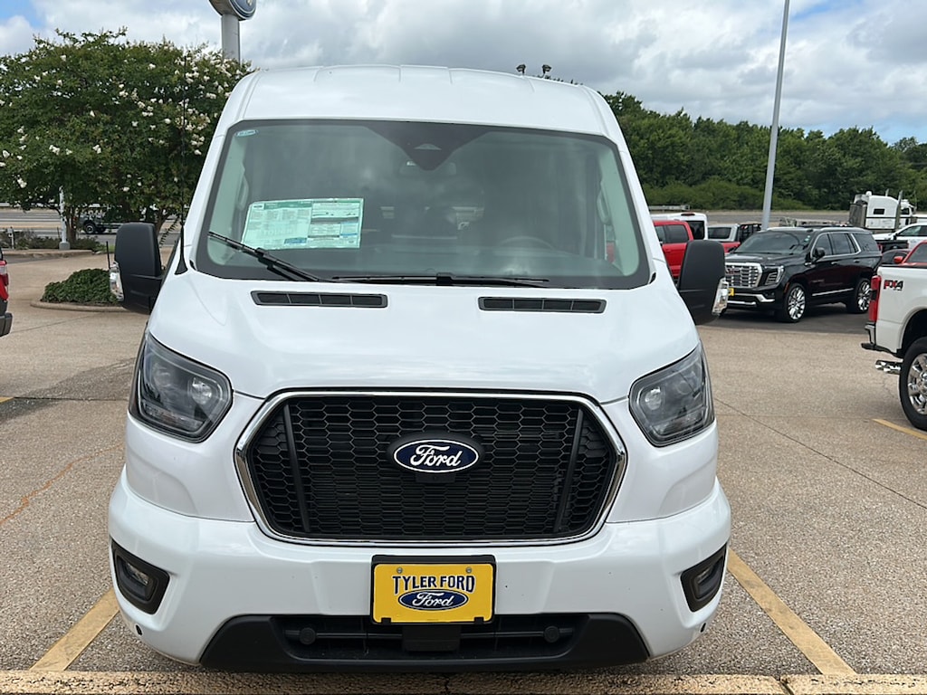 New 2026 Ford Transit-350 Passenger XLT