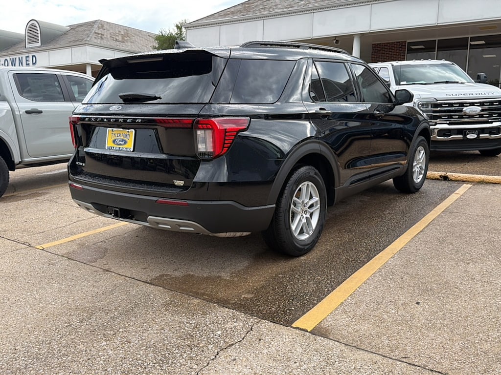 New 2026 Ford Explorer Active