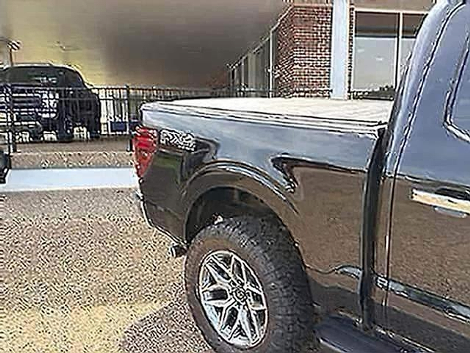 Used 2025 Ford F-150 Lariat TRUCK