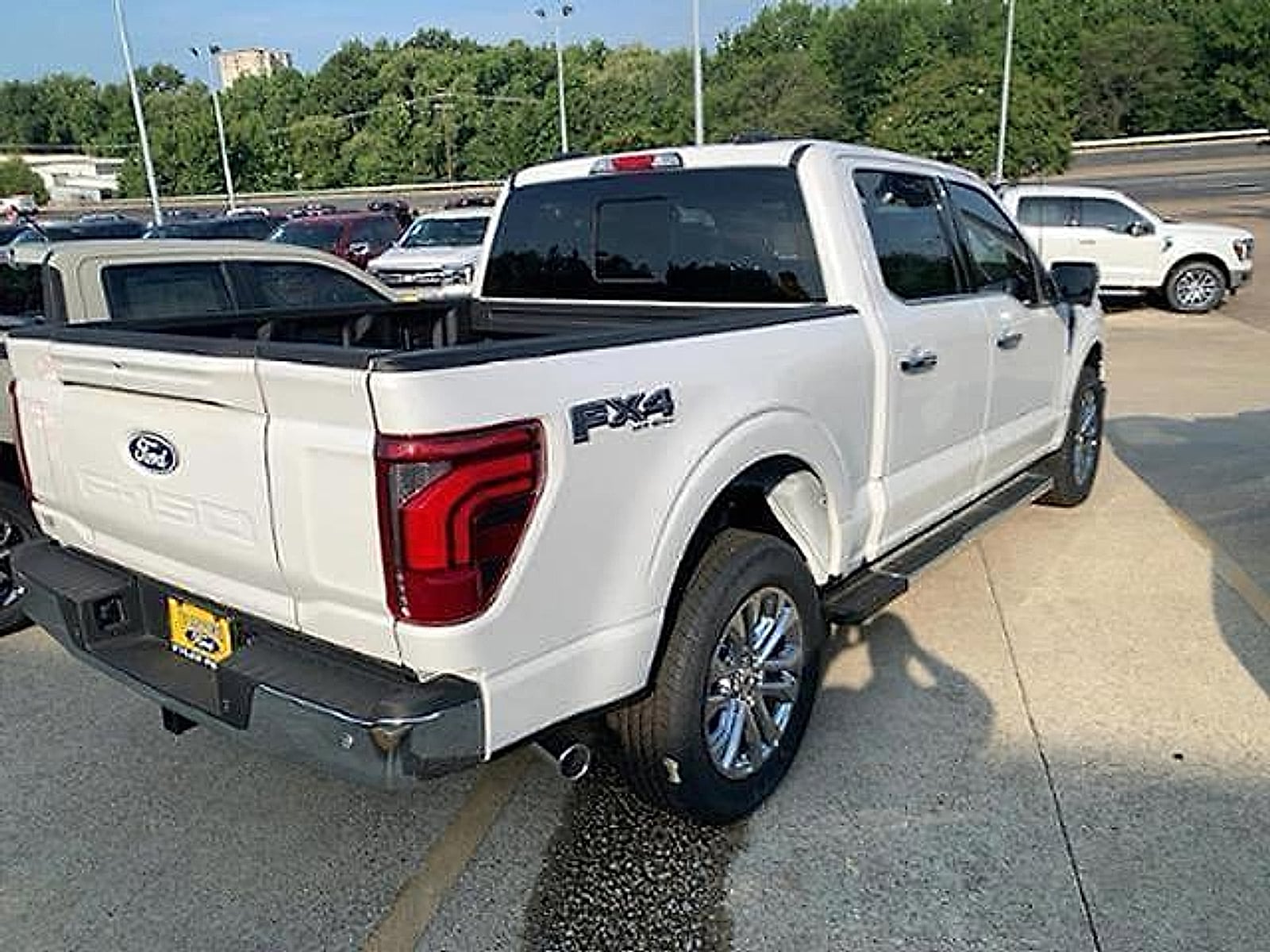 2025 Ford F-150 Lariat - Photo 8