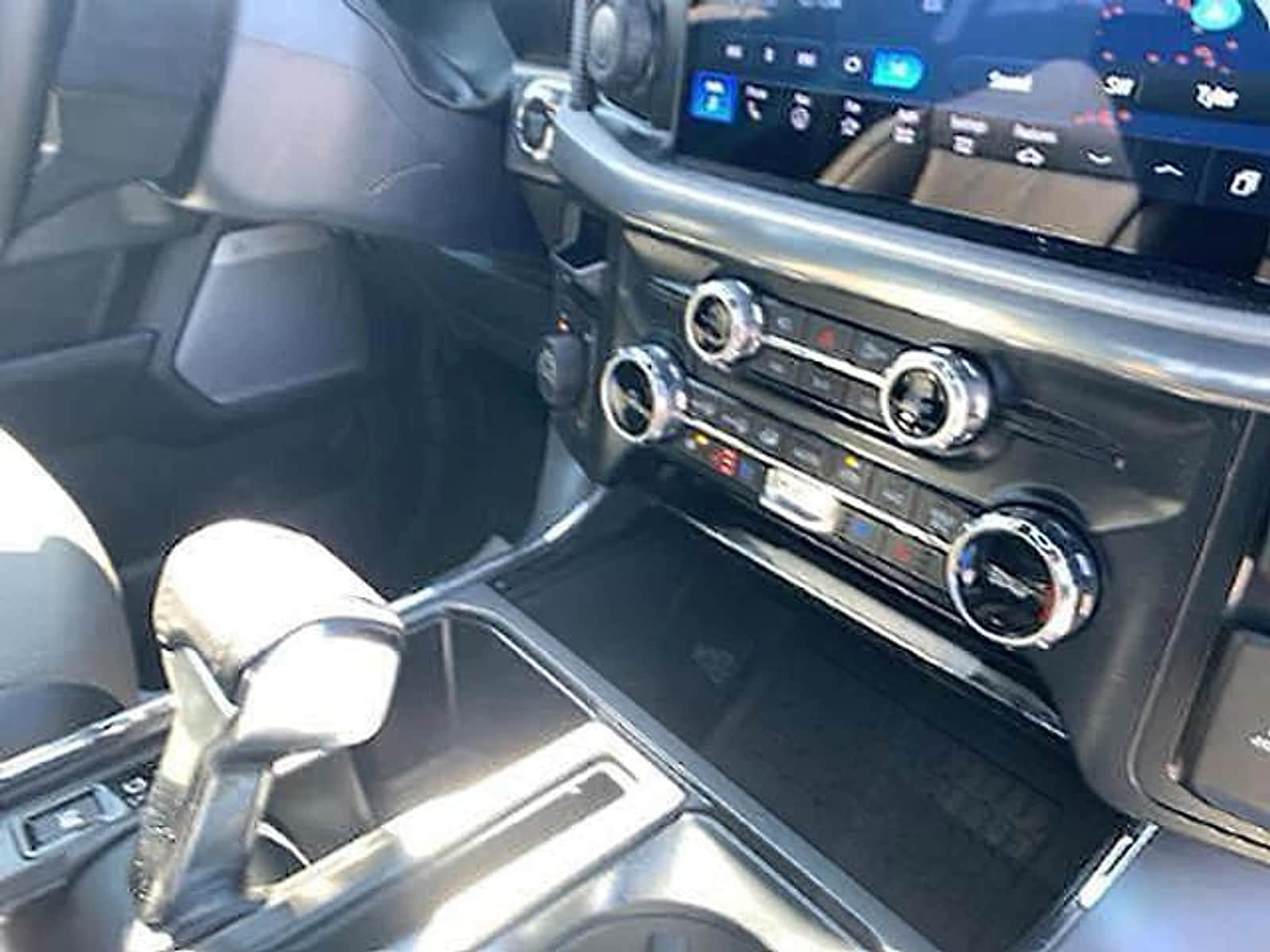 2025 Ford F-150 Lariat - Photo 22