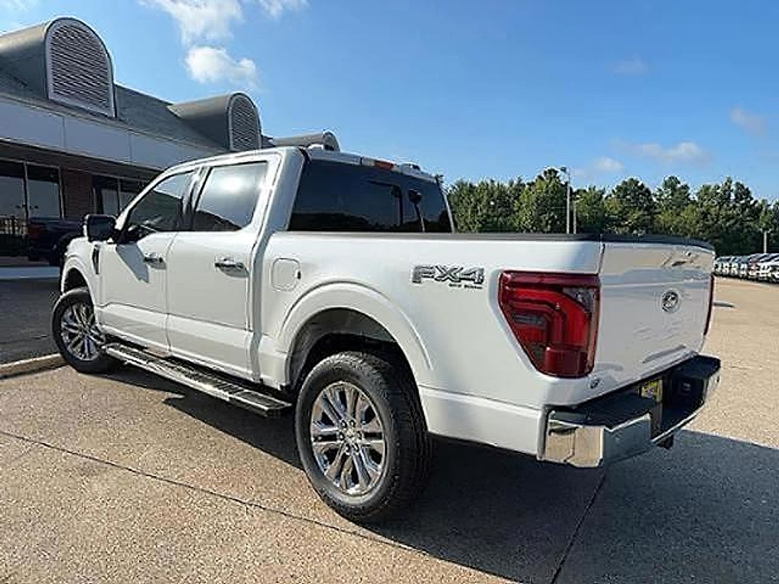 2025 Ford F-150 Lariat - Photo 7