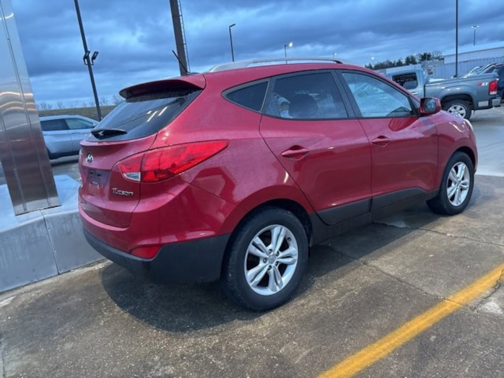 Used 2011 Hyundai Tucson GLS