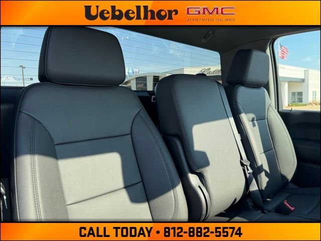 2026 GMC Sierra 2500HD Pro - Photo 4