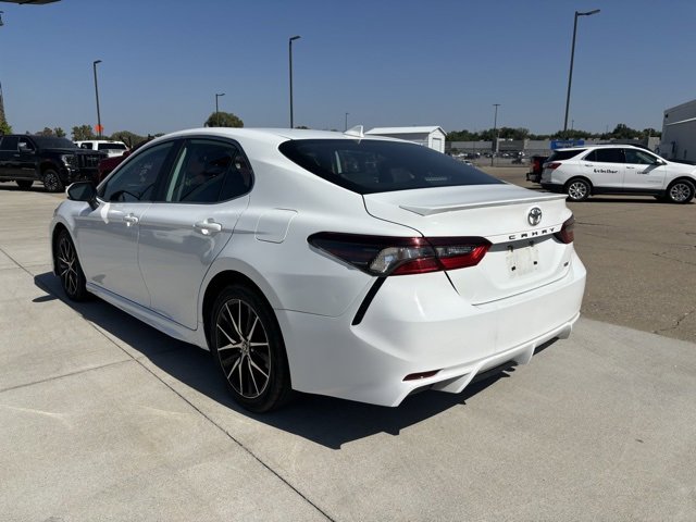 2023 Toyota Camry SE photo 4