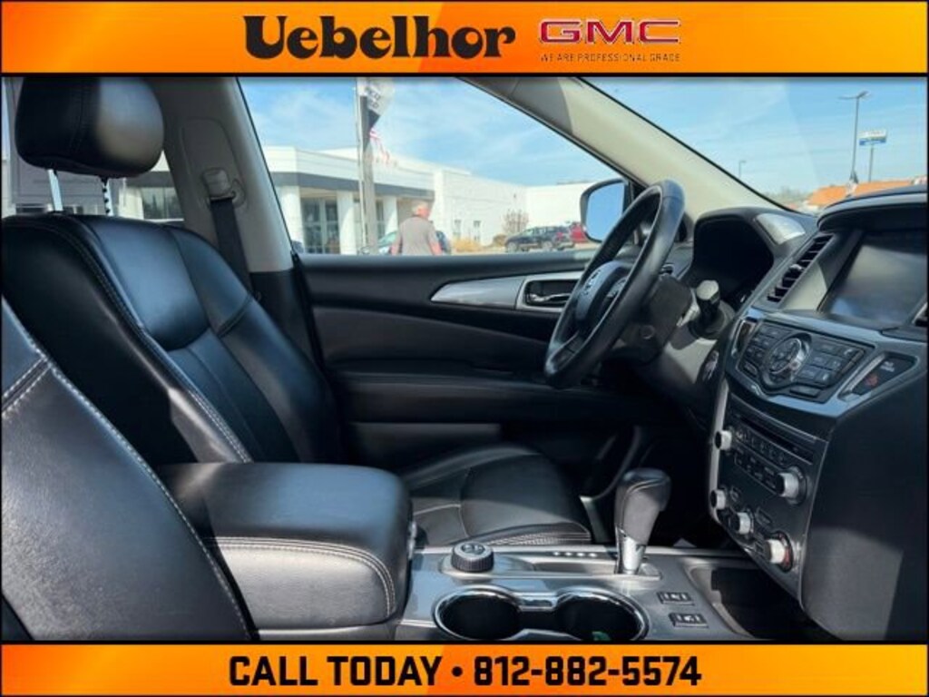 Used 2020 Nissan Pathfinder SL