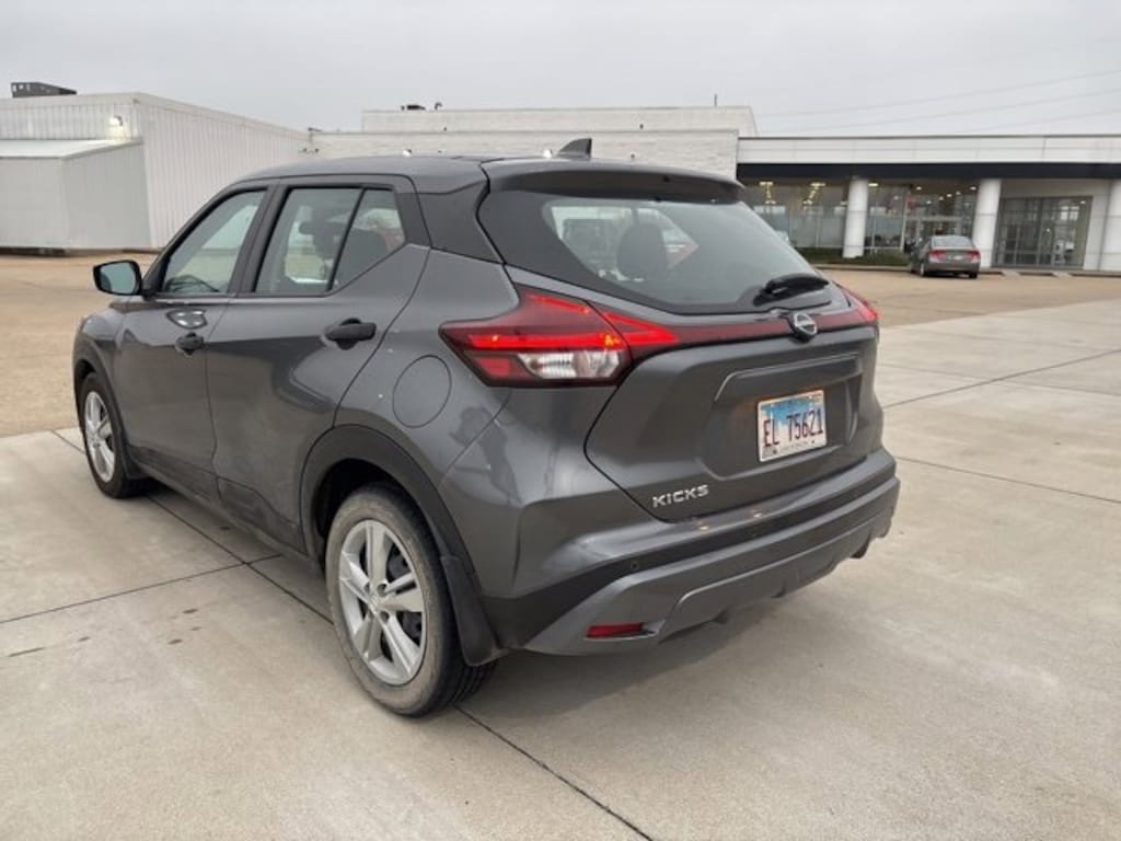 Used 2022 Nissan Kicks S