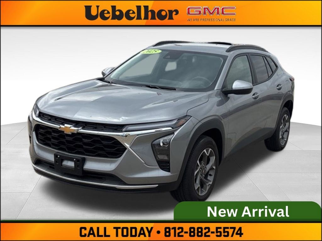2025 Chevrolet Trax LT's photo