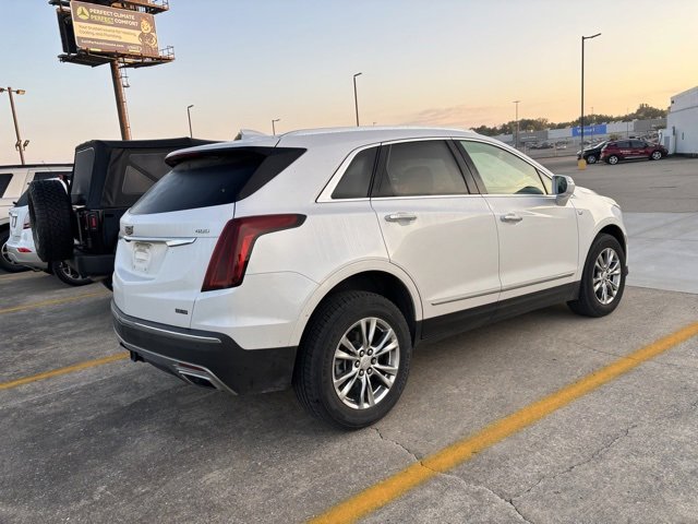 2020 Cadillac XT5 Premium Luxury photo 3