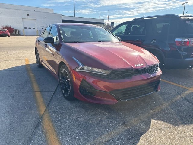 2022 Kia K5 GT-Line photo 2