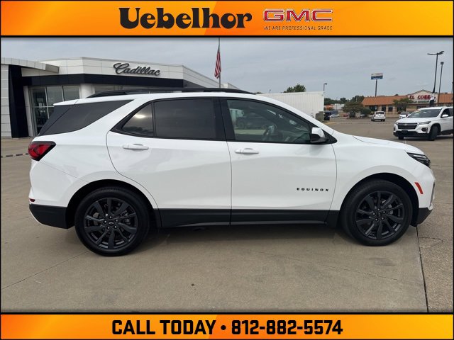 2022 Chevrolet Equinox RS photo 3