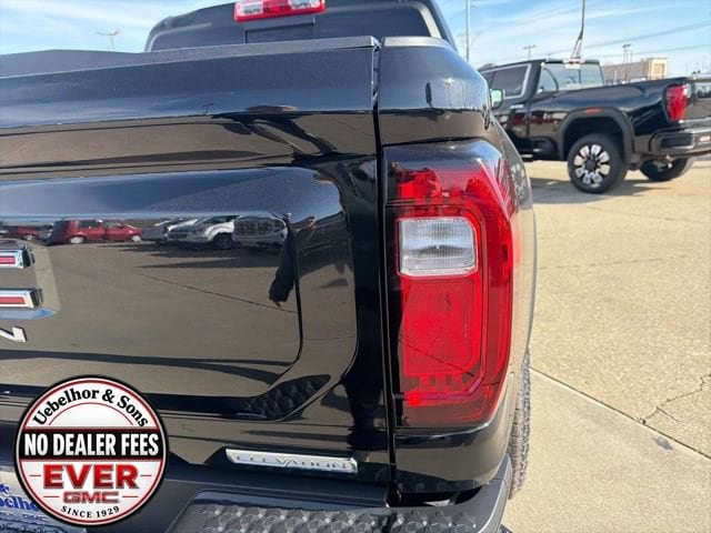 2026 GMC Canyon Elevation - Photo 8