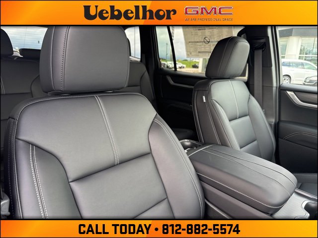 2025 Gmc Acadia Elevation photo 2