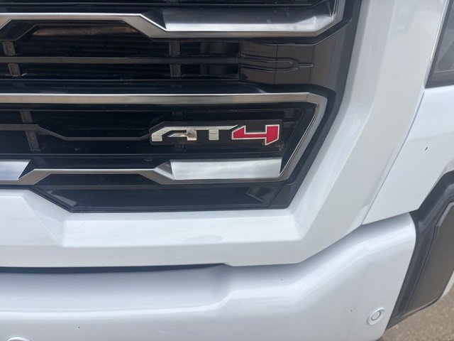2024 Gmc Sierra 2500 HD AT4 photo 3
